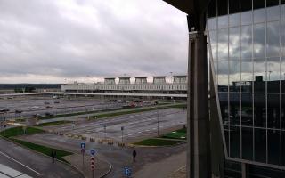 Locația și structura aeroportului Pulkovo